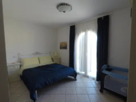 Villa with garden in a small paradise