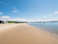 Private Beach. Big Beach House. Kayaks. Sup.