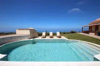 A detached vacation home with country house charm