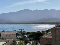 CALVI, T2, Sea view, Wifi, beach and center 5 mn away, Air-conditioned, 4personnes - 2-Star