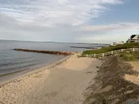 Cozy Cape Steps from 2 Beaches + Private Beach Deeded Access