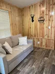 Creekside Cabin by The Ark