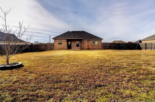 Babe Cave, 2 king beds, great, quiet location, near Choctaw Casino & Lake Texoma Hotels in Calera