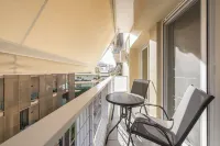 Stylish City Apartment by CloudKeys Hotels in Papagou-Holargos