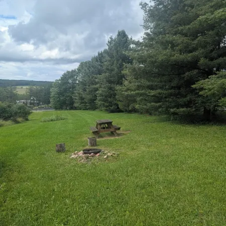 Charming 2-bedroom condo in McHenry Close To Lake Activities and Ski Resort