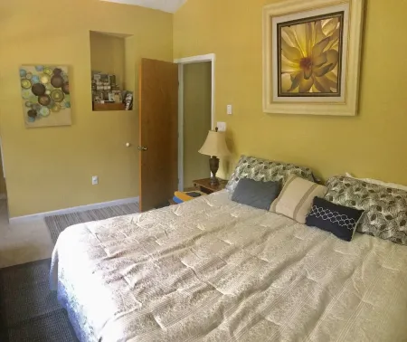 Honesdale Escape ~ A Place to Remember.