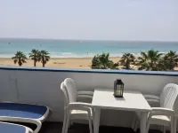 3 Bedroom Penthouse Apartment With Shared Pool And Panoramic Sea/Beach views
