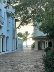 Beautiful apartment with private beach