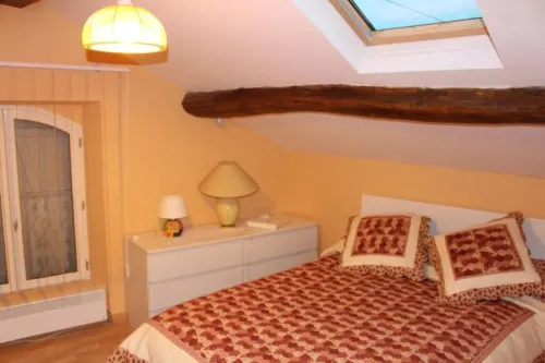 In a green setting, enjoy the calm spending a successful holiday!