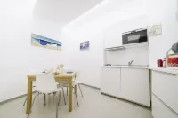 330 Holiday Apartments Manarola - Red