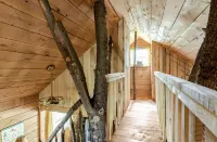 *New* Classic Cozy Catskill Mountain Cabin ~ Wood Stove+Soaking Tub Hotels in Delaware County