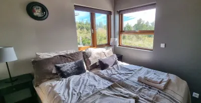 New Luxury Riverfront Scenic View Hotels near Golden Circle