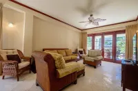 201 - 1st Floor Ocean View Suite