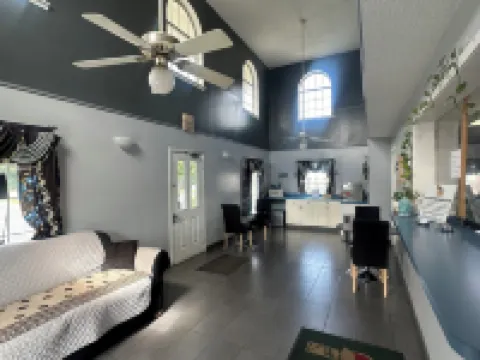 Key West Inn - Clanton Hoteles en Clanton