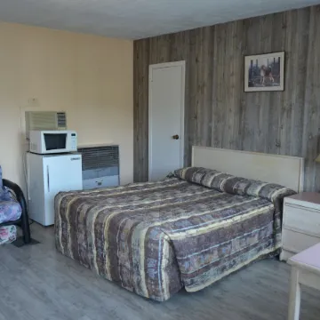 Road Runner Motel