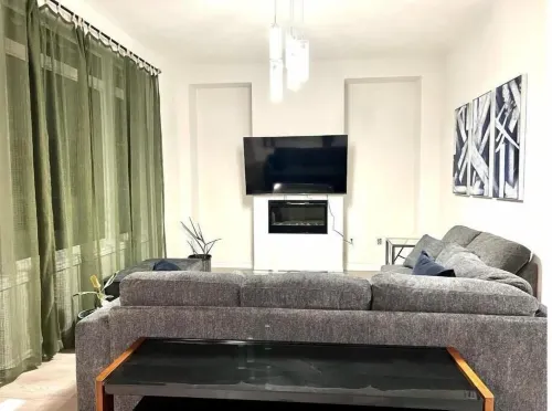 5 Beds Luxury Retreat at Wasaga Beach 와사가비치 호텔