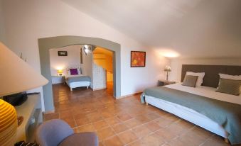 Le Mas de Gleyzes B&B de Charme
