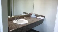 Desert Inn Motel Hotels in Barstow