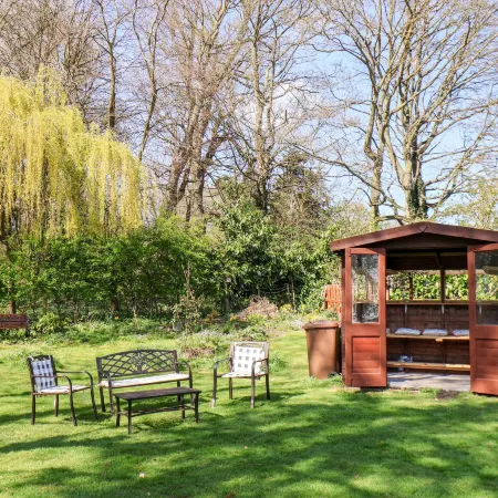 Twitchers' Den