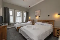 Ascot Grange Hotel - Voujon Resturant Hotels in Bramhope