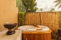 Casa DAroeira - Condomínio Residencial de Flats