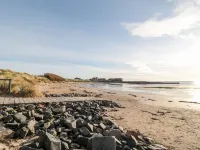 39 Longbeach Drive Hotels in Chathill