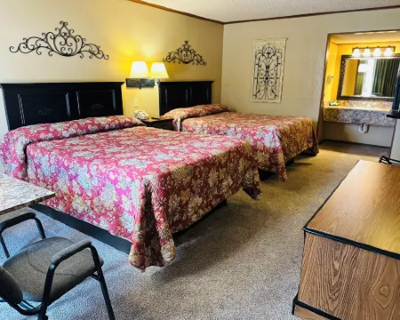Interstate Inn Hotels in Sequoyah County