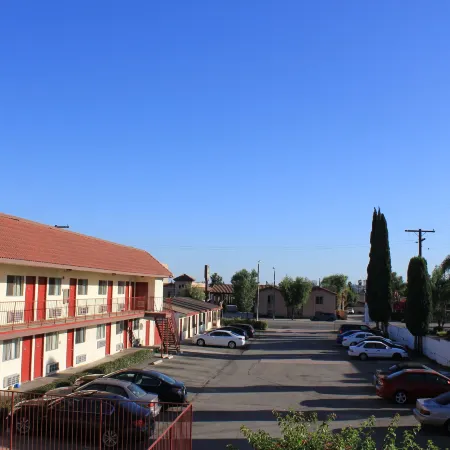 Valley Hotel