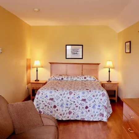 Shining Waters - Ingleside Cottages
