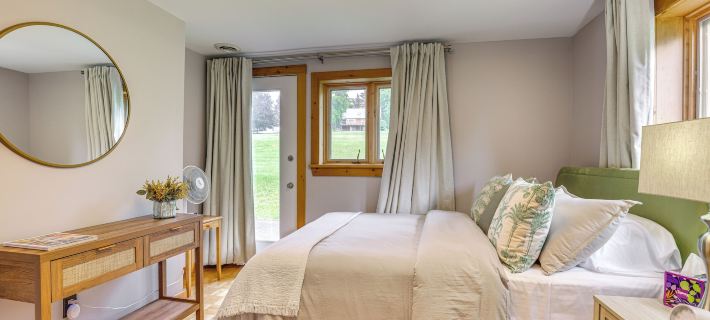 Keuka Lake Cabin w/ Boat Dock Access & Fire Pit! Hotels in Steuben County
