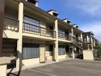 Rose City Motel Hotels in 