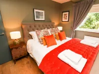 Tidal Waters Hotels in Newton and Noss