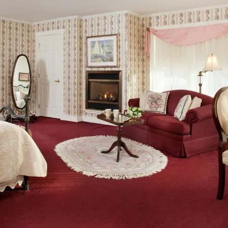 Brook Farm Inn