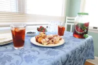 Beauclaires Bed & Breakfast - breakfast