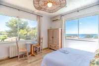 Villa Paradis Hotels in Les Issambres