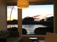 Skyfall Guestrooms Hotels in Green River