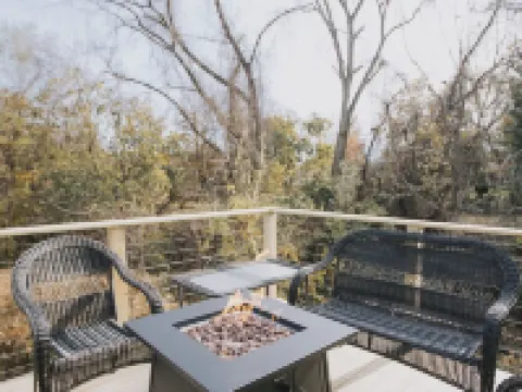 Stunning and Cozy loft apartment in kingston . アルスターのホテル