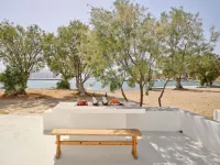 Psathi Beach House Hotels in Kimolos
