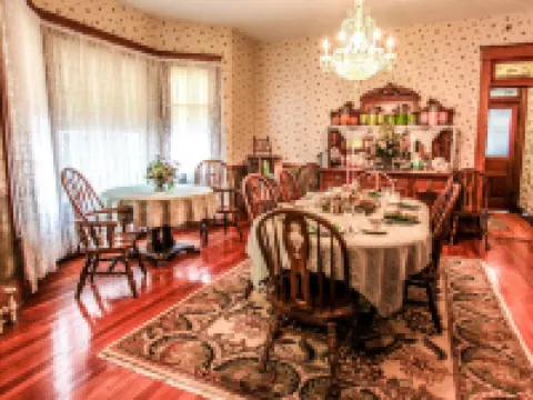 霍勒斯敦山床和早餐旅館 菲德里克酒店