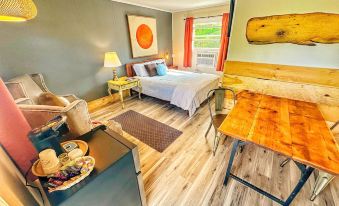 Brittany Motel