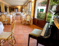 Hotel Antiga - breakfast
