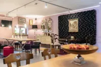 Villa Fantasia Budget Boutique Hotel