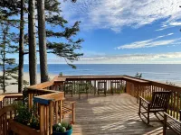 Starfish Point Hotels in Otter Rock