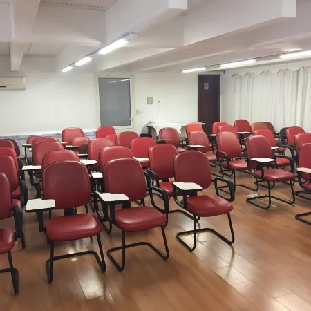 Colle Tourist Hotel Luxo