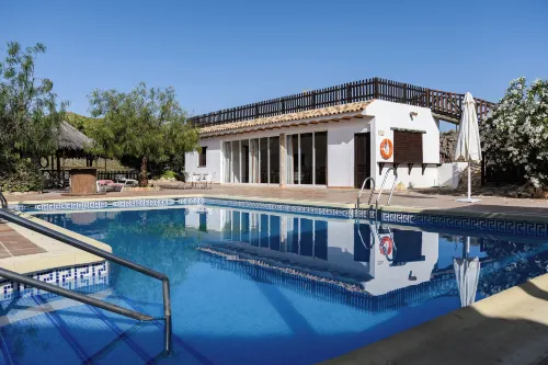 塔貝爾諾太陽鄉村民宿