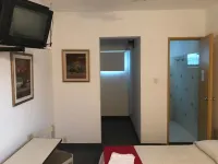 Hotel Antares - 2-نجوم