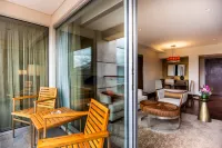 JW Marriott Hotel Bogota - Rooftop Pools