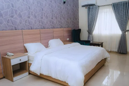 เดอะริชเกท โรงแรม อิบาดัน