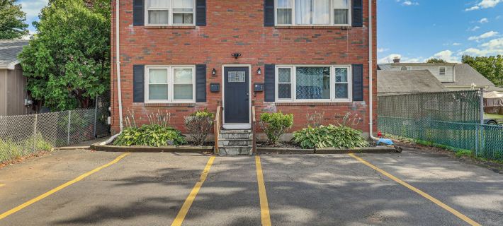 Modern Middletown Retreat, Minutes to Downtown! Hotele w: Middlesex County