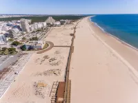 Hotel Navegadores - Beach